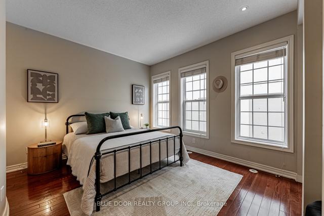 16 - 1970 Bloor St W, House attached with 2 bedrooms, 3 bathrooms and 1 parking in Toronto ON | Image 17