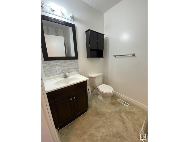 8304 180 St Nw, House detached with 4 bedrooms, 2 bathrooms and null parking in Edmonton AB | Image 11