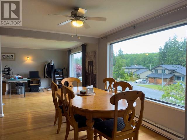 9265 Elk Dr, House detached with 4 bedrooms, 3 bathrooms and 6 parking in Port Hardy BC | Image 8