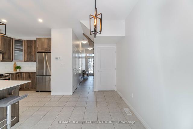 48 - 30 Times Square Blvd, House attached with 3 bedrooms, 4 bathrooms and 2 parking in Hamilton ON | Image 12