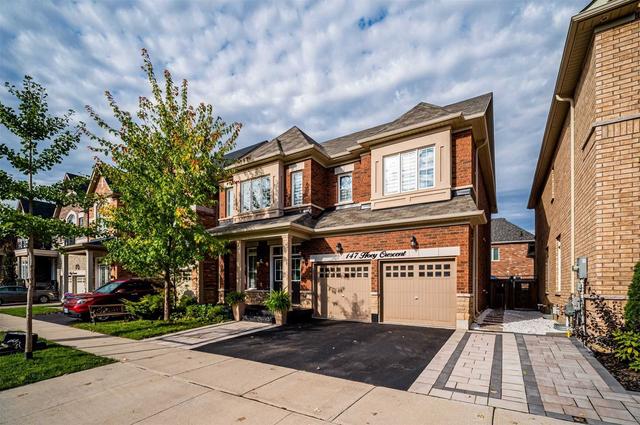 147 Hoey Cres, House detached with 4 bedrooms, 5 bathrooms and 4 parking in Oakville ON | Image 1