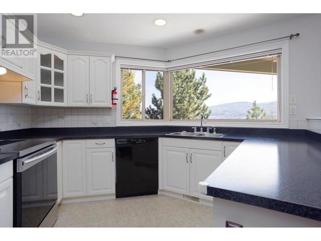 233 - 4074 Gellatly Road, House detached with 5 bedrooms, 3 bathrooms and 4 parking in West Kelowna BC | Image 7