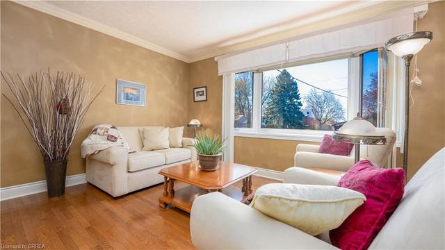 7 Kathleen Street, House detached with 3 bedrooms, 1 bathrooms and null parking in Brant ON | Image 11