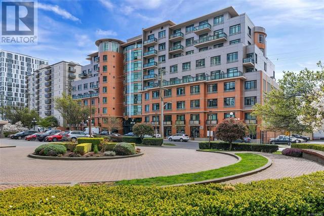812 - 1029 View St, Condo with 1 bedrooms, 1 bathrooms and 1 parking in Victoria BC | Image 2