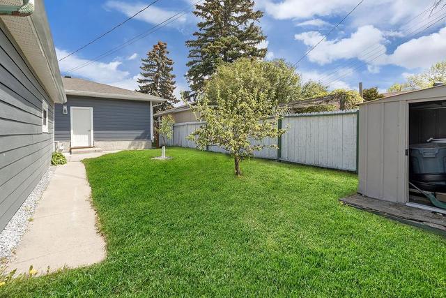 5039 Waverley Drive Sw, House detached with 4 bedrooms, 3 bathrooms and 2 parking in Calgary AB | Image 29