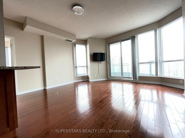 2010 - 18 Holmes Ave, Condo with 2 bedrooms, 2 bathrooms and 1 parking in Toronto ON | Image 19