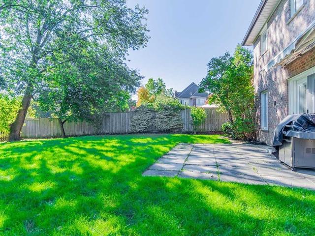 2307 Nikanna Rd, House detached with 4 bedrooms, 4 bathrooms and 4 parking in Mississauga ON | Image 3