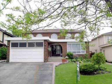 79 Magpie Cres, House detached with 4 bedrooms, 4 bathrooms and 5 parking in Toronto ON | Image 1