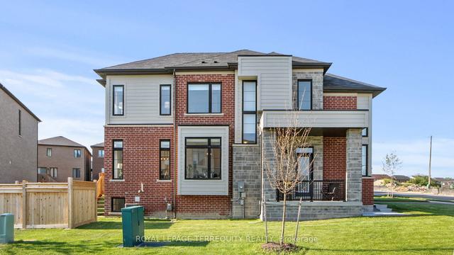 199 Tango Cres W, Newmarket, ON, L3X0K5 | Card Image