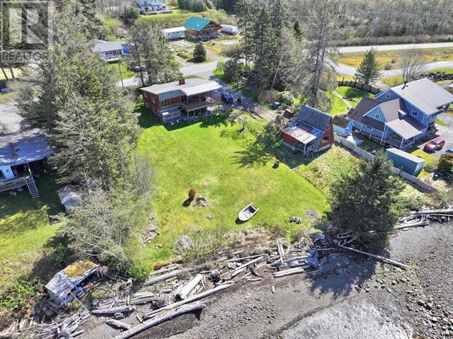 197 Bayview Drive, House detached with 6 bedrooms, 5 bathrooms and null parking in Port Clements BC | Image 5