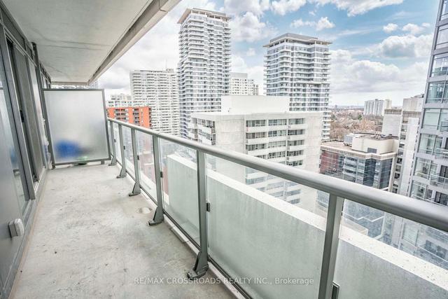 1404 - 2221 Yonge St, Condo with 1 bedrooms, 1 bathrooms and 1 parking in Toronto ON | Image 14
