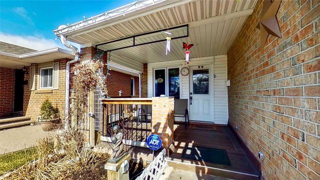 6 Clearview Crt, House detached with 3 bedrooms, 3 bathrooms and 3 parking in Brampton ON | Image 36