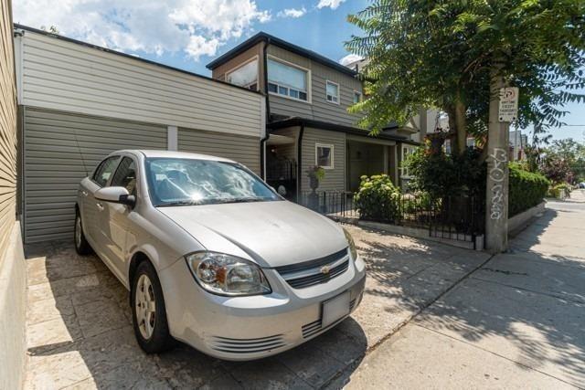 38 Collahie St, House attached with 3 bedrooms, 2 bathrooms and 4 parking in Toronto ON | Image 20