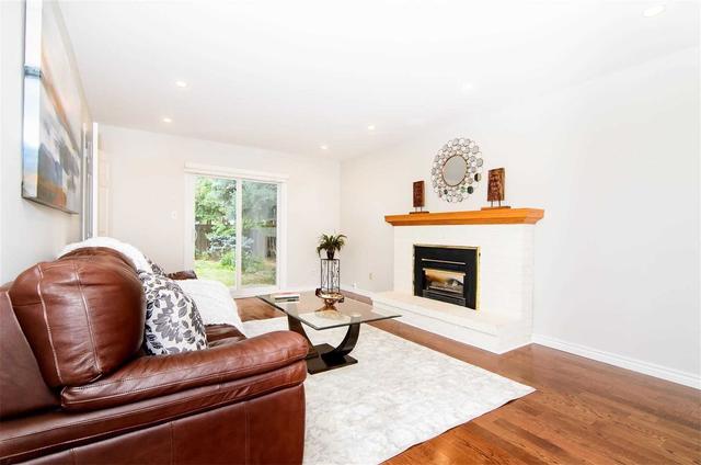 1764 Pilgrims Way, House detached with 4 bedrooms, 3 bathrooms and 4 parking in Oakville ON | Image 23