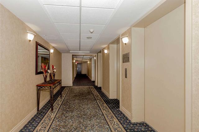 602 - 50 Eglinton Ave W, Condo with 1 bedrooms, 1 bathrooms and 1 parking in Mississauga ON | Image 6