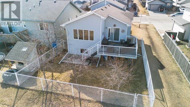 12513 105 Street, House detached with 4 bedrooms, 3 bathrooms and 2 parking in Grande Prairie AB | Image 6