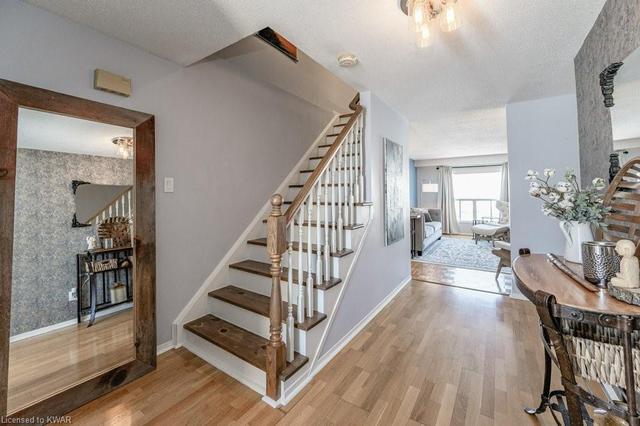 38 Catalina Court, House semidetached with 3 bedrooms, 2 bathrooms and 3 parking in Kitchener ON | Image 9