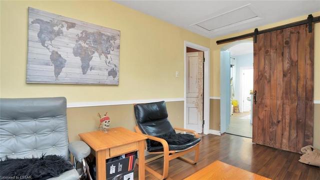 1051 Trafalgar Street, House detached with 5 bedrooms, 1 bathrooms and 6 parking in London ON | Image 10