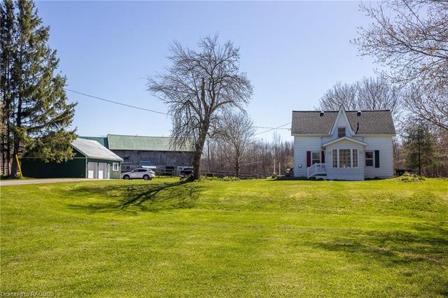 719156 Highway 6, House detached with 2 bedrooms, 1 bathrooms and 12 parking in Georgian Bluffs ON | Image 34
