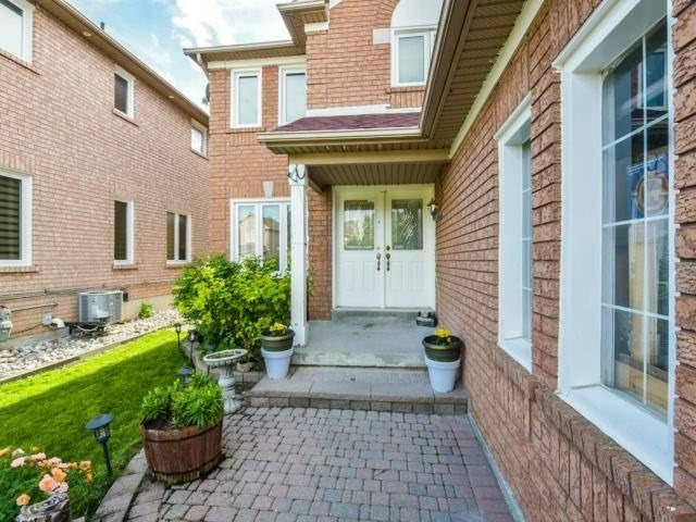 86 Snowcap Rd, House detached with 4 bedrooms, 4 bathrooms and 4 parking in Brampton ON | Image 3