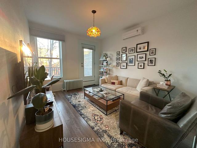 2 - 48 Euclid Ave, House detached with 2 bedrooms, 1 bathrooms and 1 parking in Toronto ON | Image 16