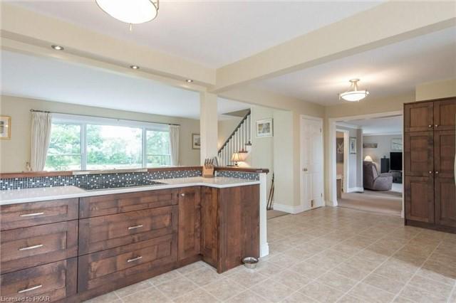 1642 Nelson Rd, House other with 5 bedrooms, 2 bathrooms and 8 parking in Otonabee South Monaghan ON | Image 14