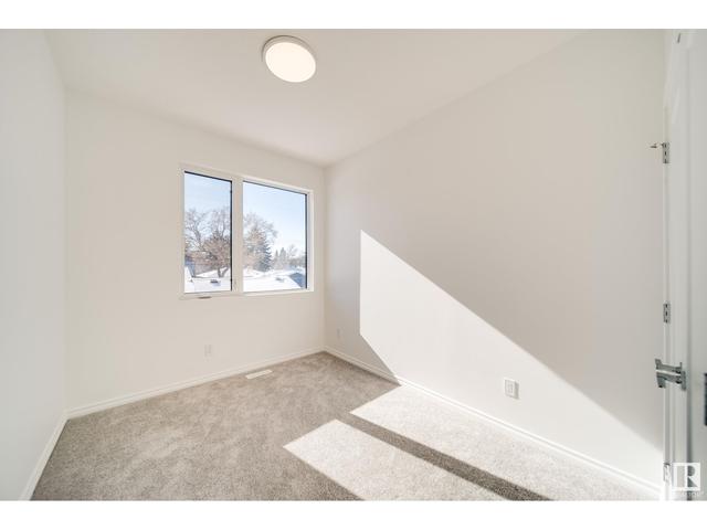 8551 81 Av Nw, House semidetached with 4 bedrooms, 3 bathrooms and null parking in Edmonton AB | Image 26