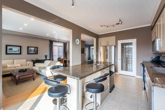 3498 Trilogy Tr, House detached with 3 bedrooms, 4 bathrooms and 5 parking in Mississauga ON | Image 32