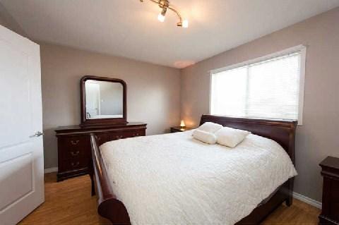 7 Ancestor Dr, House semidetached with 3 bedrooms, 2 bathrooms and 3 parking in Brampton ON | Image 7