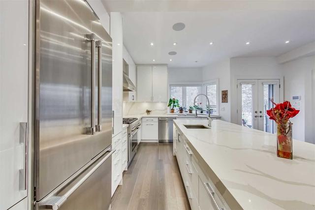 1b Lynwood Ave, House attached with 3 bedrooms, 4 bathrooms and 3 parking in Toronto ON | Image 30