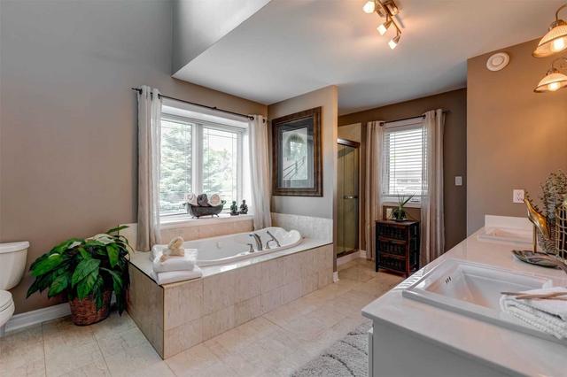 10 Aino Beach Rd, House detached with 1 bedrooms, 3 bathrooms and 12 parking in Kawartha Lakes ON | Image 17