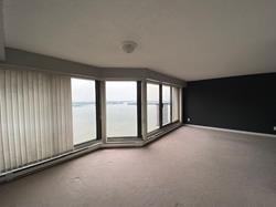 3503 - 65 Harbour Sq, Condo with 1 bedrooms, 1 bathrooms and 1 parking in Toronto ON | Image 17