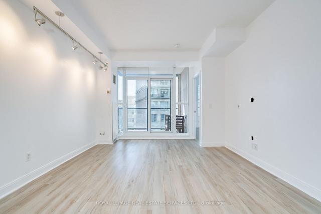 503 - 1 Scott St, Condo with 2 bedrooms, 2 bathrooms and 1 parking in Toronto ON | Image 18