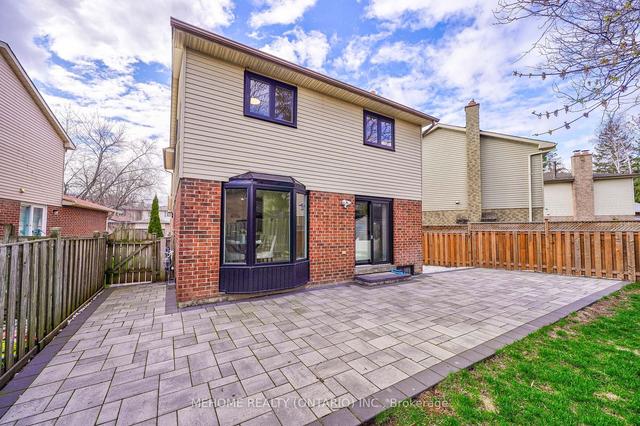 20 Bishop Cres, House detached with 4 bedrooms, 4 bathrooms and 6 parking in Markham ON | Image 32