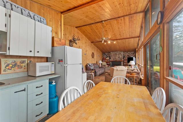 7346 Go Home Lake Shr, House detached with 3 bedrooms, 1 bathrooms and 0 parking in Georgian Bay ON | Image 27