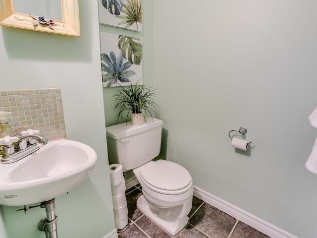 2020 Pharmacy Ave, Townhouse with 3 bedrooms, 2 bathrooms and 1 parking in Toronto ON | Image 17