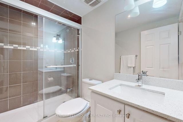 170 Ingleton Blvd, House detached with 3 bedrooms, 4 bathrooms and 6 parking in Toronto ON | Image 28