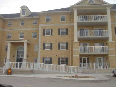 113 - 7428 Markham Rd, Condo with 2 bedrooms, 2 bathrooms and 1 parking in Markham ON | Image 1
