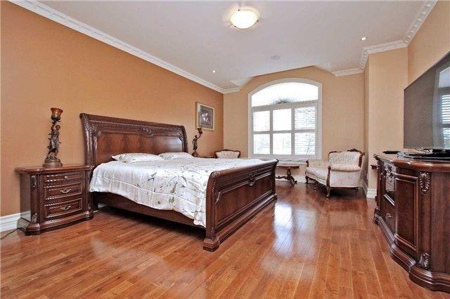 20 Yongeview Ave, House detached with 4 bedrooms, 5 bathrooms and 10 parking in Richmond Hill ON | Image 15