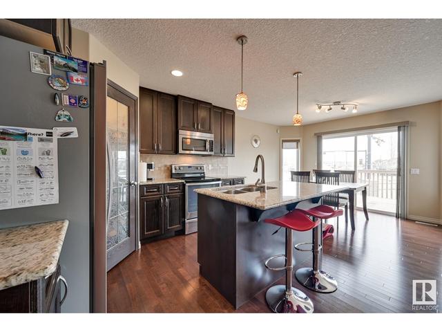 20829 92a Av Nw, House detached with 3 bedrooms, 2 bathrooms and null parking in Edmonton AB | Image 3