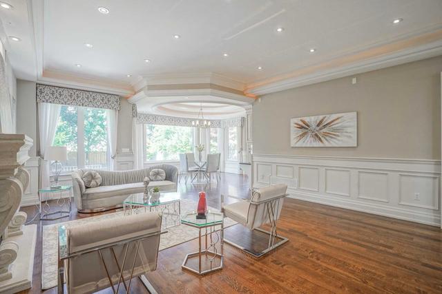 284 Dunforest Ave, House detached with 4 bedrooms, 6 bathrooms and 5 parking in Toronto ON | Image 8