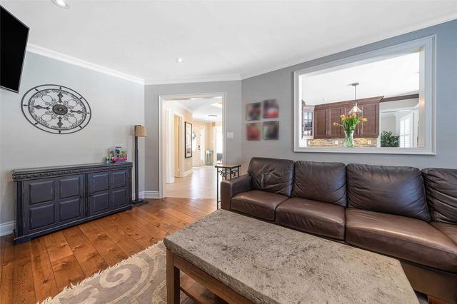83 St Michaels Cres, House detached with 4 bedrooms, 4 bathrooms and 5 parking in Caledon ON | Image 8
