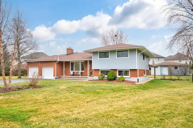 54 Valley Rd, House detached with 3 bedrooms, 2 bathrooms and 16 parking in St. Catharines ON | Image 1