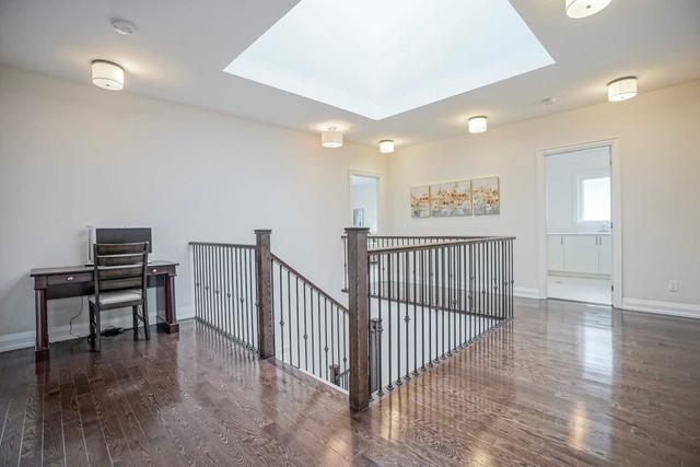 17 Francesco Crt, House detached with 4 bedrooms, 5 bathrooms and 6 parking in Markham ON | Image 13