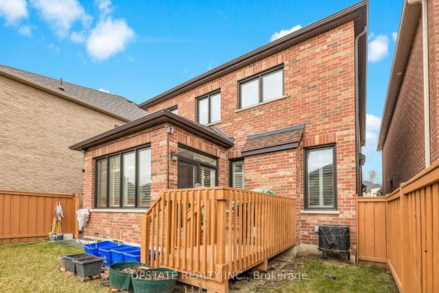 13 Vineyard Dr, House detached with 4 bedrooms, 3 bathrooms and 4 parking in Brampton ON | Image 27