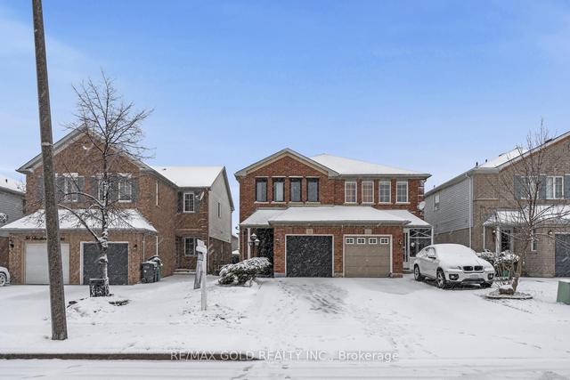60 Feathertop Lane, House semidetached with 3 bedrooms, 3 bathrooms and 3 parking in Brampton ON | Image 1