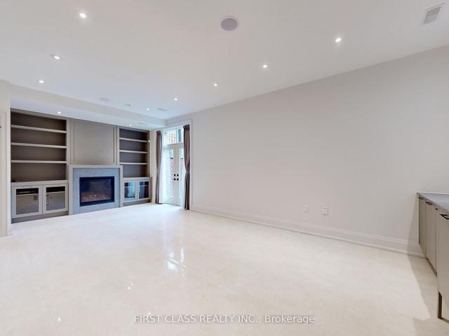 504 Broadway Ave, House detached with 4 bedrooms, 5 bathrooms and 6 parking in Toronto ON | Image 11