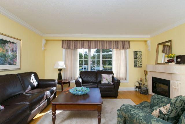 16 Winlaw Pl, House detached with 3 bedrooms, 2 bathrooms and 3 parking in Markham ON | Image 9