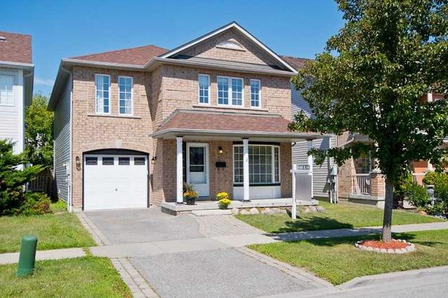 30 Greenhalf Dr, House detached with 4 bedrooms, 3 bathrooms and 1 parking in Ajax ON | Image 2