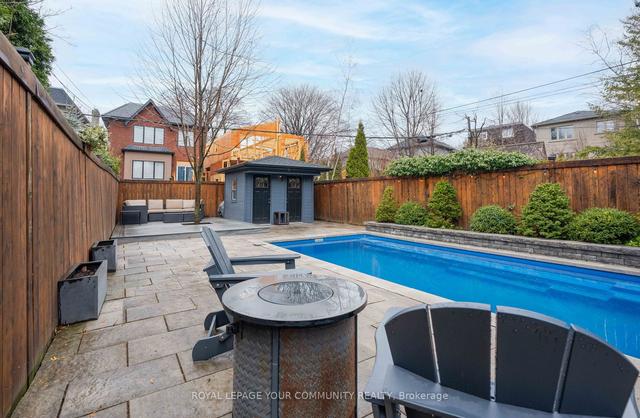 54 Cameron Cres, House detached with 3 bedrooms, 2 bathrooms and 2 parking in Toronto ON | Image 32